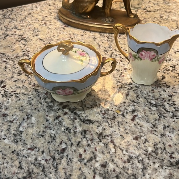 Antique cream and sugar set - Picture 4 of 9